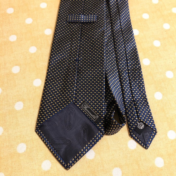 FACONNABLE EUC Men’s Hand Made Designer Geometric Check 100% Silk Tie - Picture 5 of 6